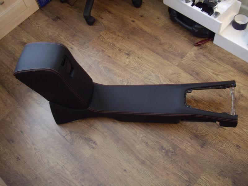 skinn midtkonsoll.jpg