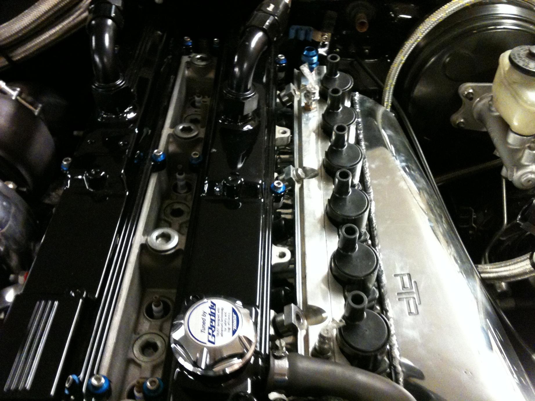 herja litt med fuelrail for og få plass til coils