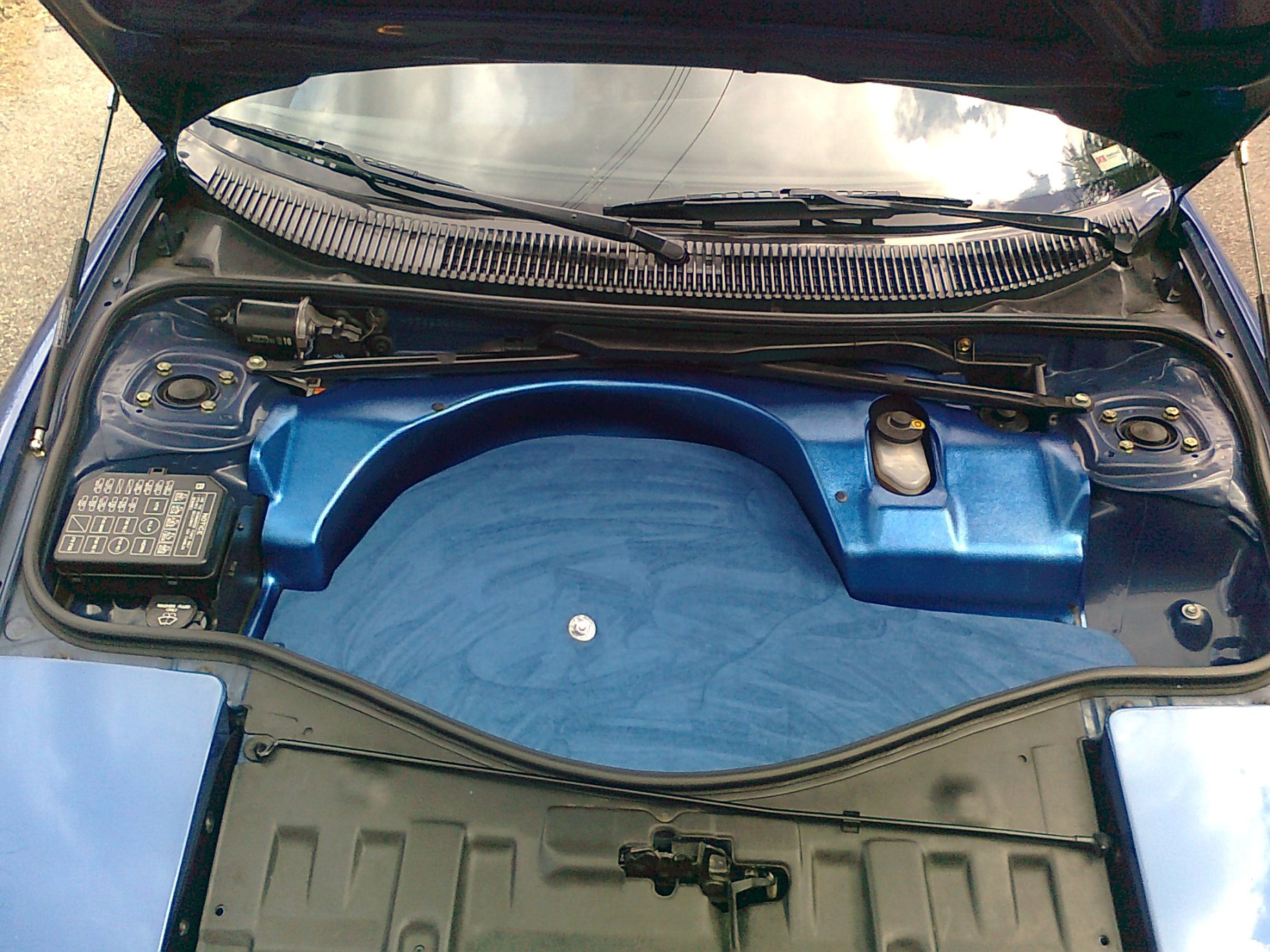 nytt deksel frunk.jpg