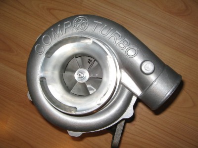 Ny turbo, Comp `CT 458-Qtrim` 3 kjeramiske kulelager, antisurgehus, v-band, T4