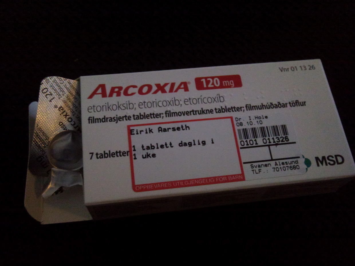 Så da blir det en ukes (minst) ferie fra bilskruing på meg! og jeg som har deler på vei og alt :S jaja.. får vel heller bare kjøre bilen så lenge da :D