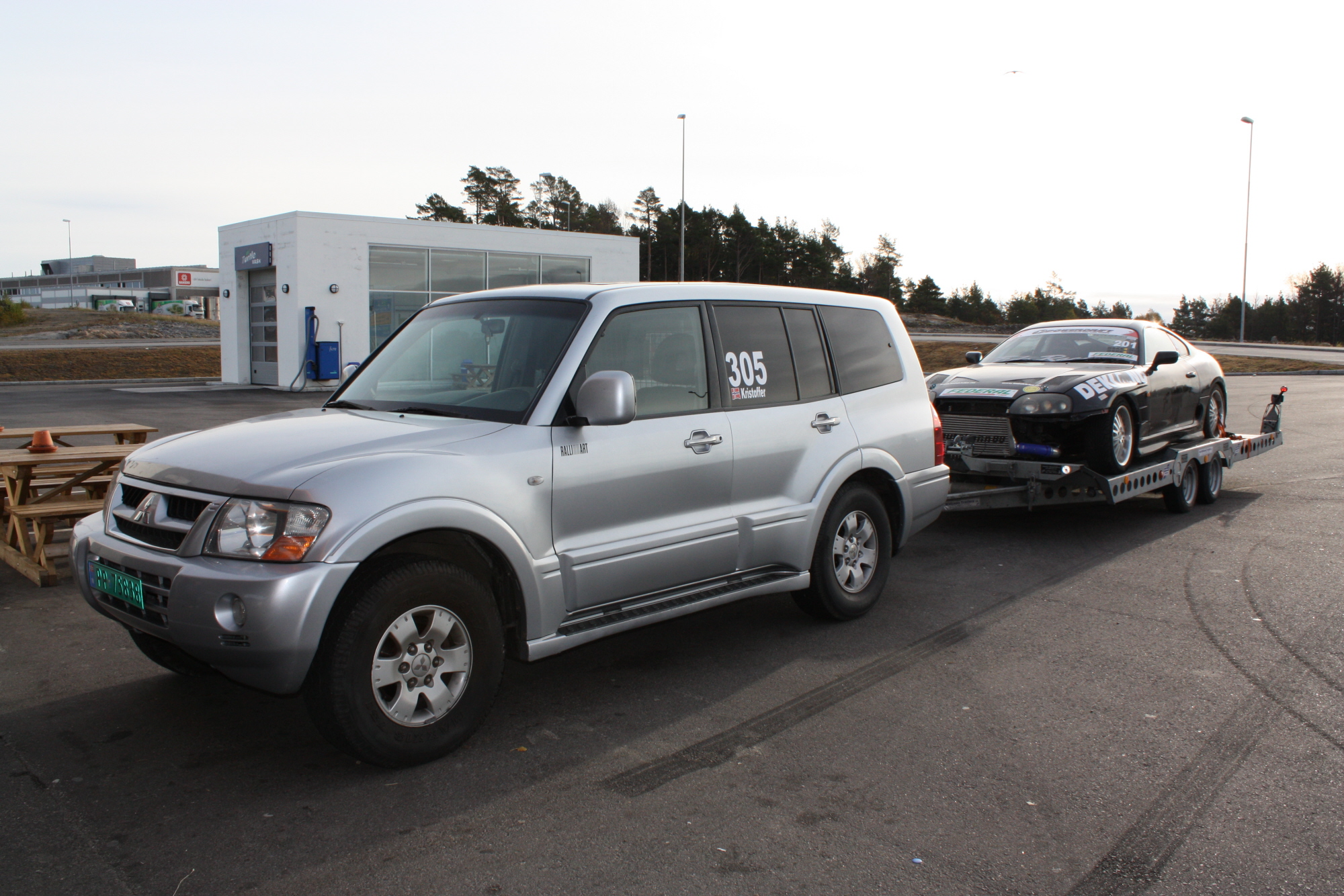 På vei hjem med ny bilen=)