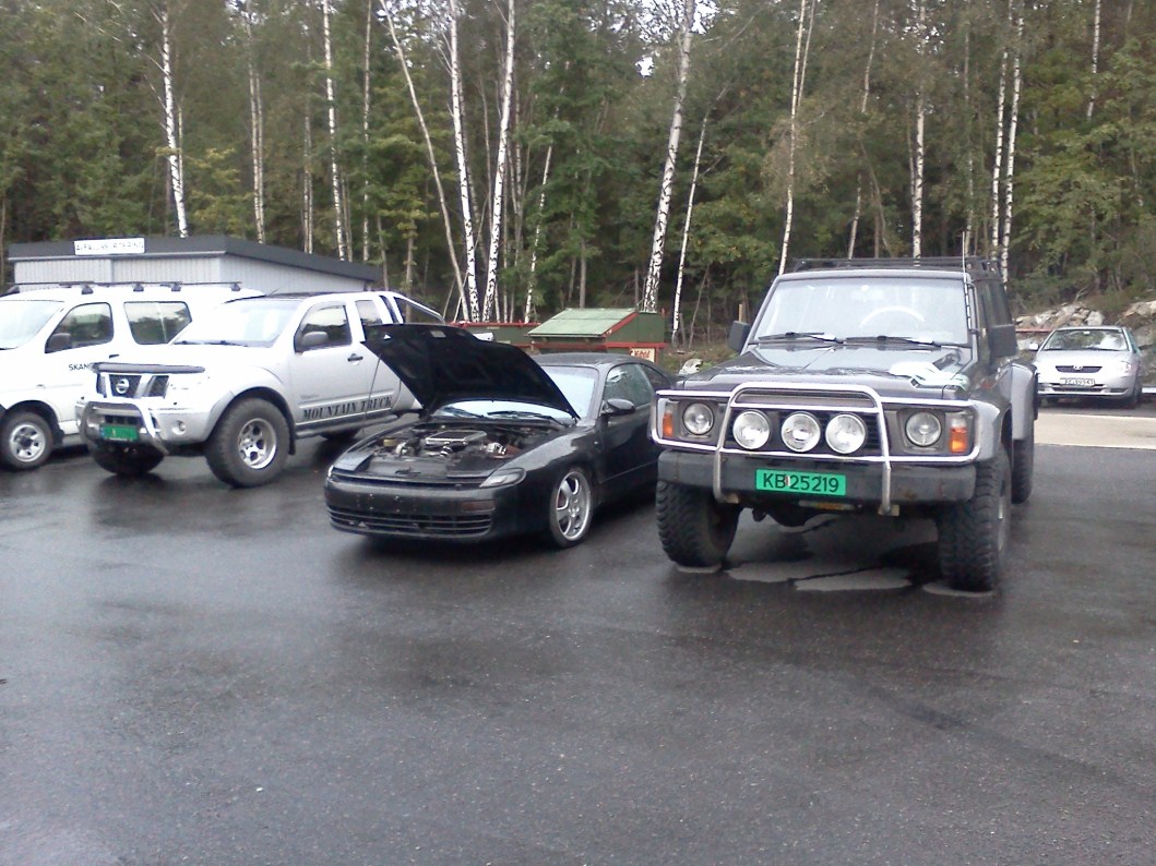 Bilene mine.. GT4 og Nissan Patrol på 35&quot;..
