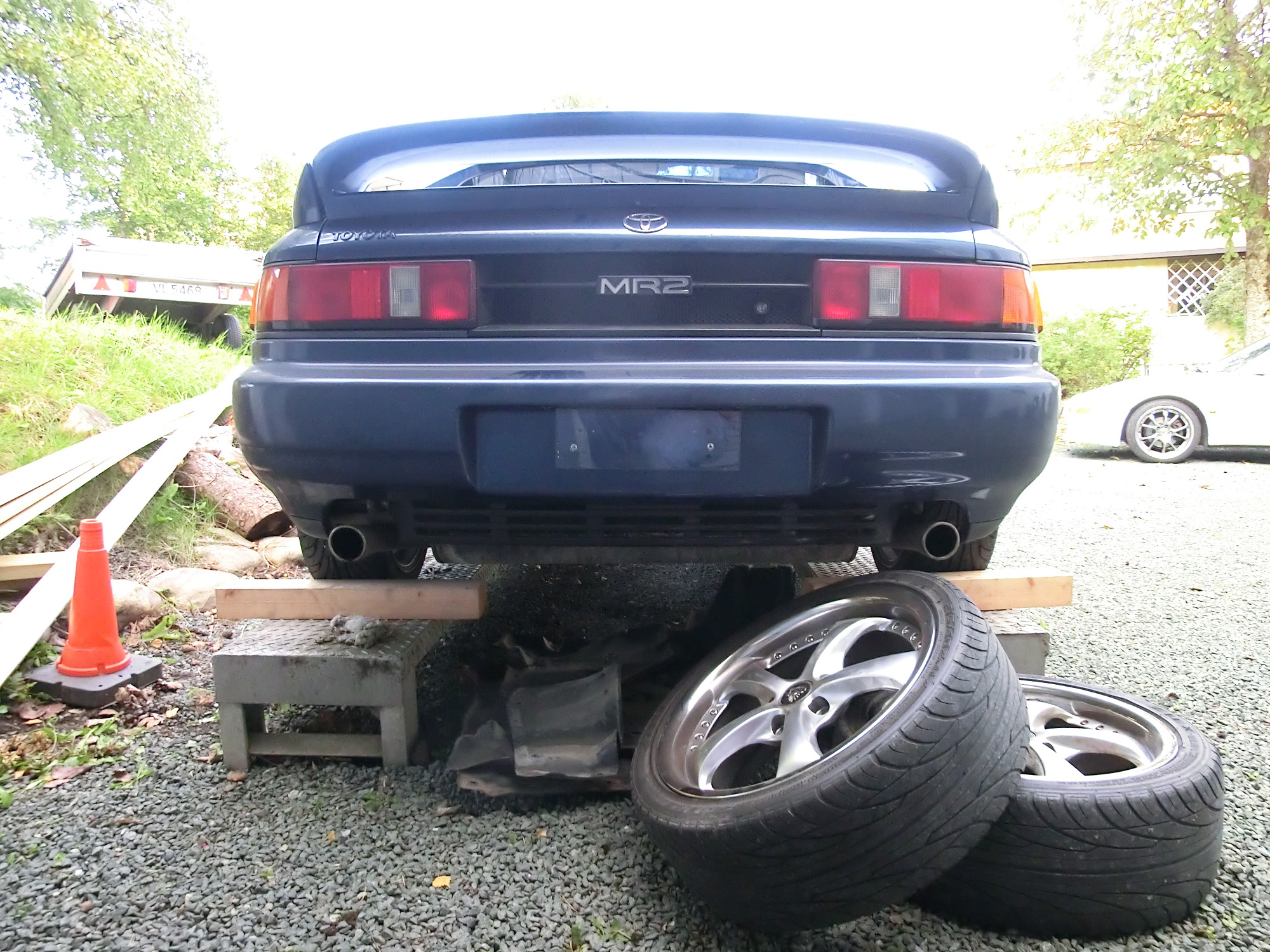 Bakenden (blir seff 3. gen bakende)