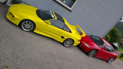 mr2 side.jpg