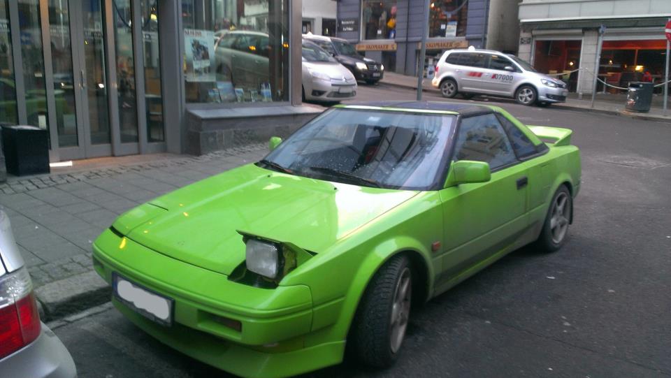 celica limegrønn.jpg