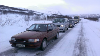 Car in front is a Toyota ;) Kolonnekøyring over fjellet.