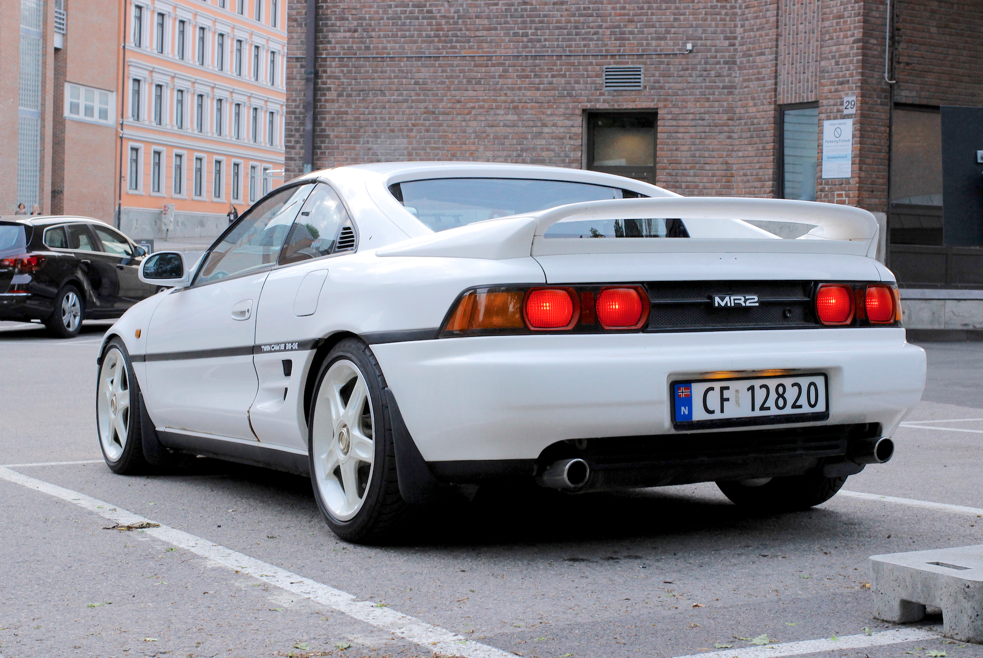 Screenshot 2016-08-28 18.31.44.png