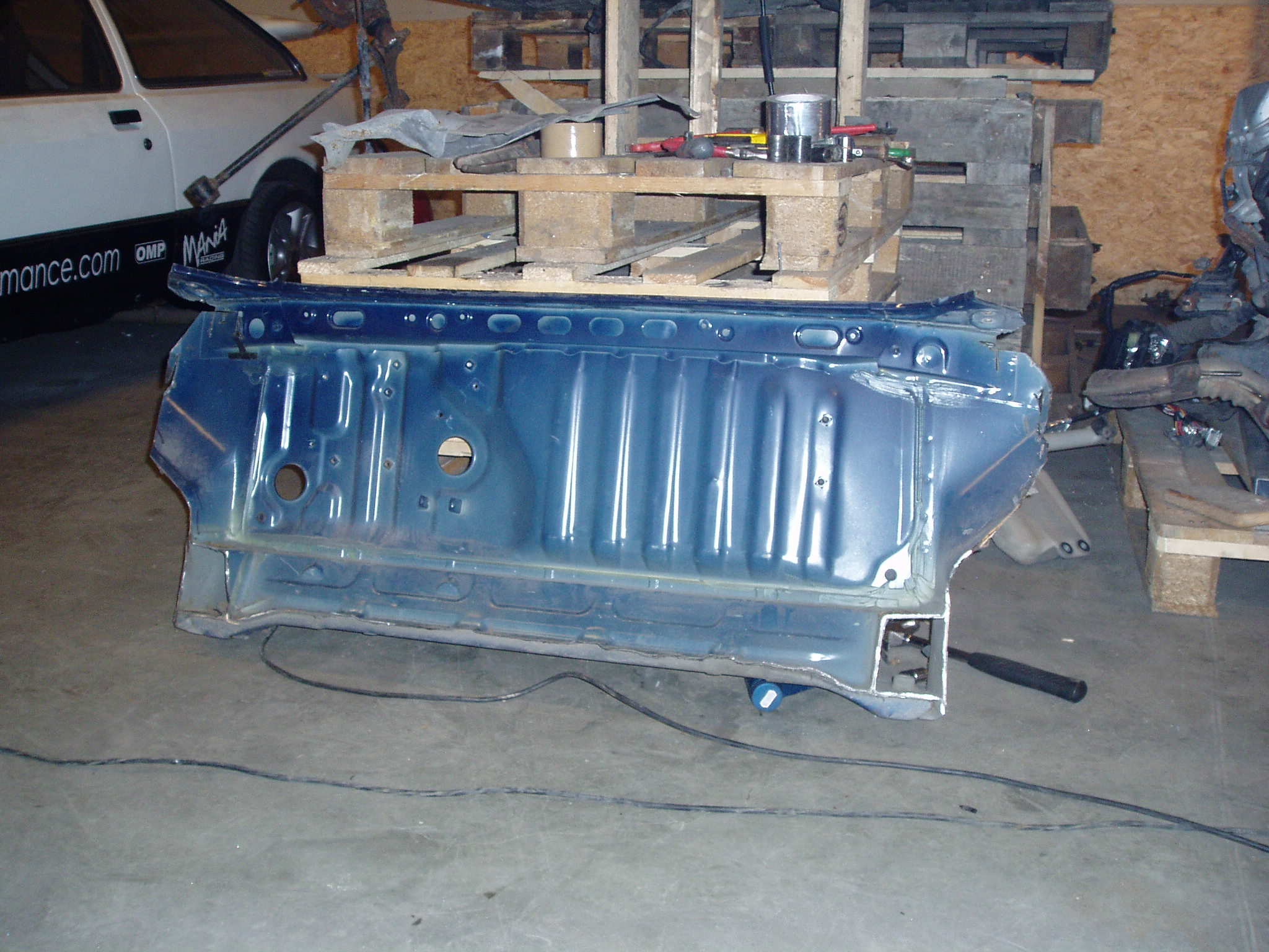 Sw20 deleveggen klar for tilpassing mot aw11 karosseriet