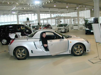 Toyota_eweb_sportscar2.jpg