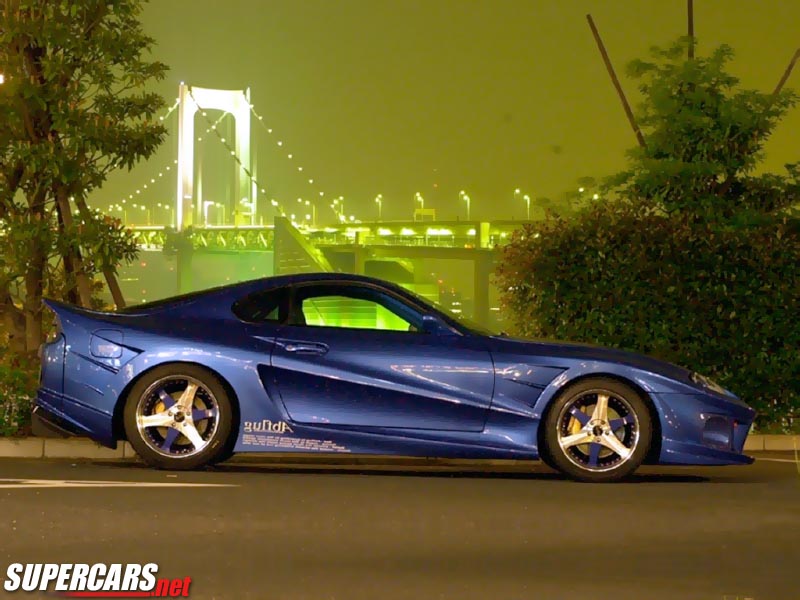 Toyota AB-Flug Supra S900_1.jpg