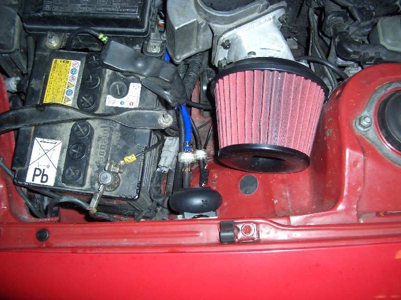 mellom batt og luftfilter er den