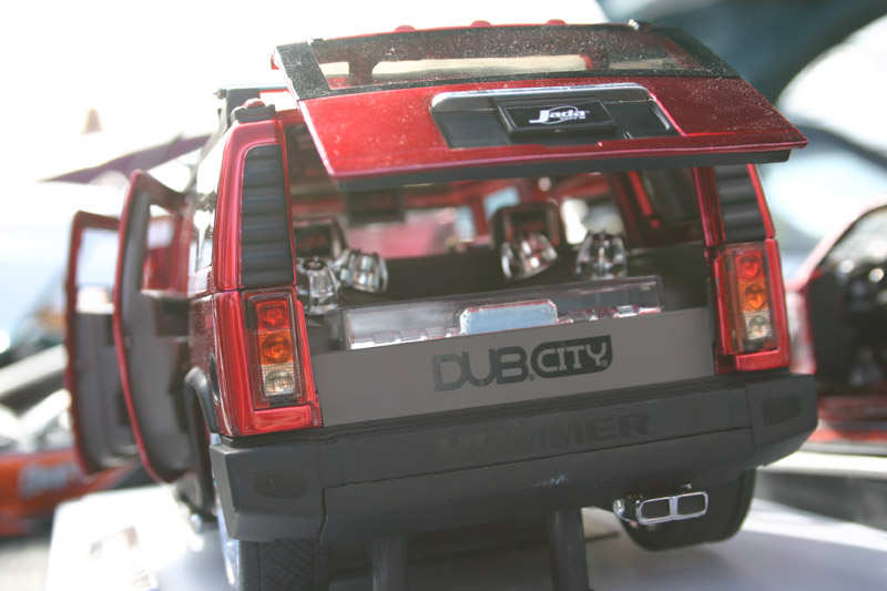 Sinnsykt detaljert er dem også.. fet Hummer ;)