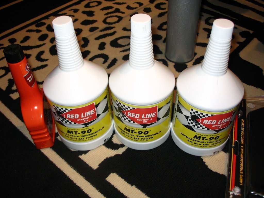 Redline MT90 girolje. Fåes kjøpt hos mekonomen nå.