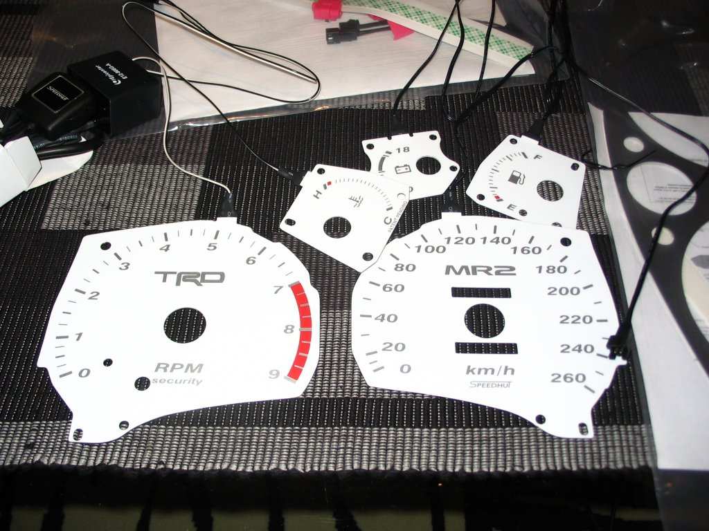 Nye instrumenter. De er reverse el-glow.