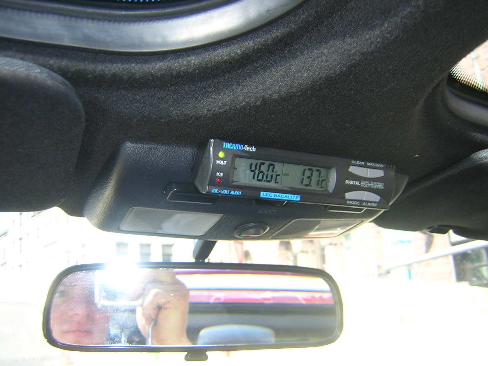 på tide å få av taket..