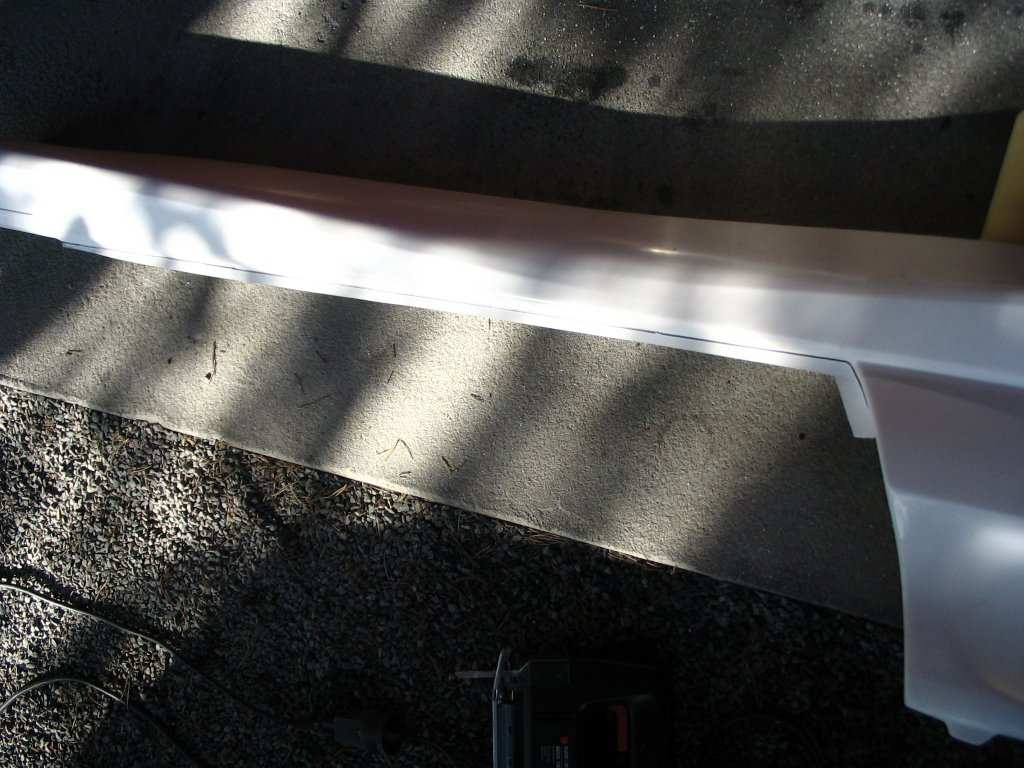 Det ble vanskelig å få igjen døra med denne kanten på, ikke akkurat perfekt passform.