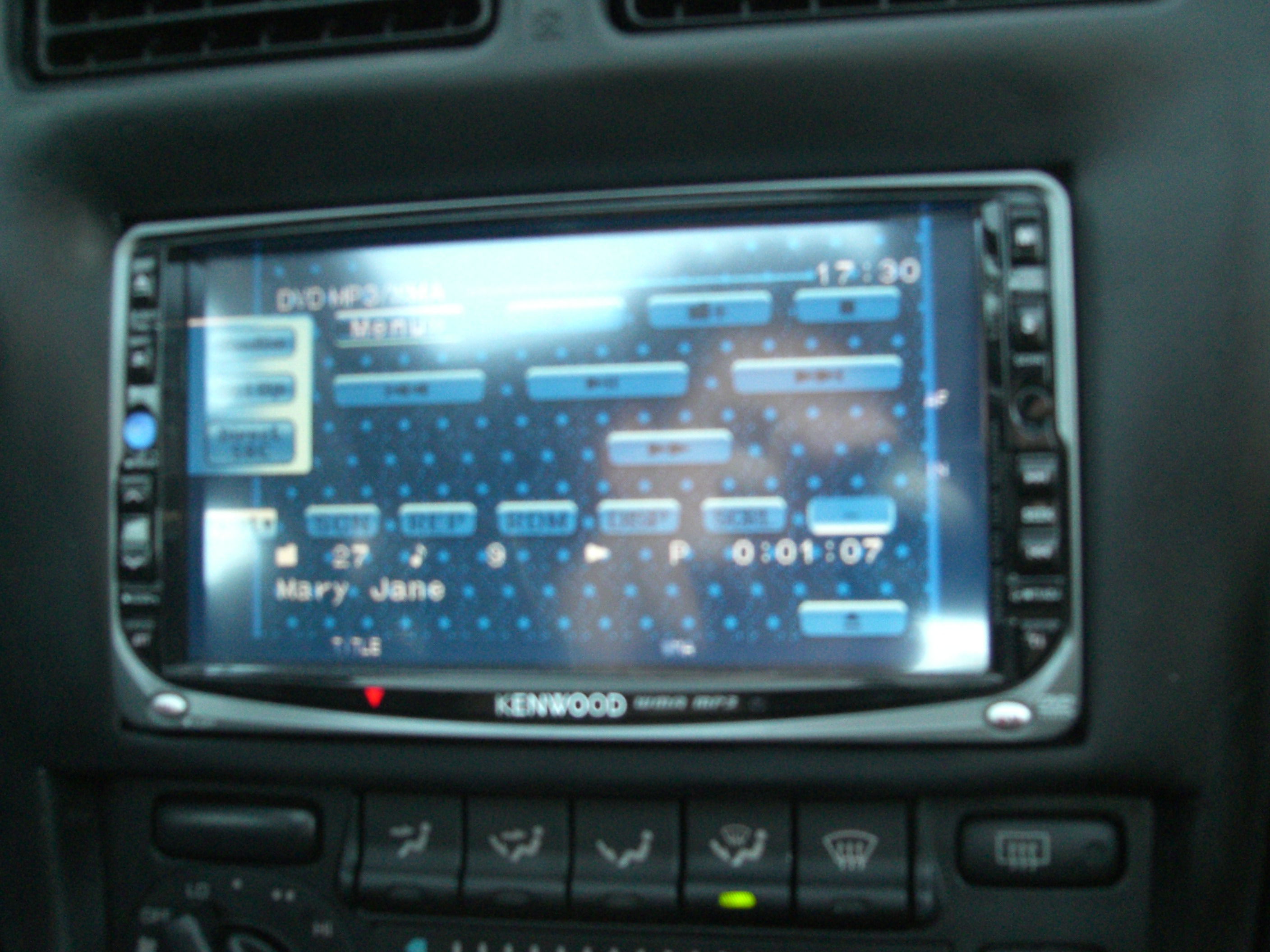 Støpt rundt spiller.JPG