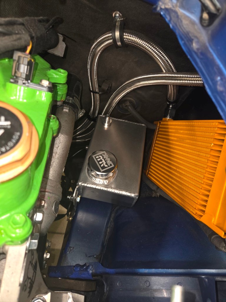 kjølevæske tank..jpg